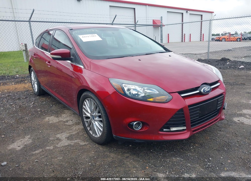 2013 FORD FOCUS TITANIUM VIN: 1FADP3N29DL121127