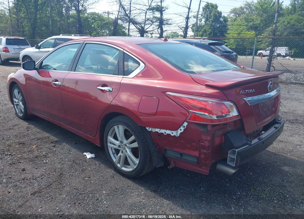 2013 NISSAN ALTIMA VIN: 1N4BL3AP3DN455534
