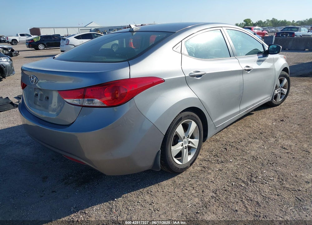 2013 HYUNDAI ELANTRA VIN: KMHDH4AE6DU944455