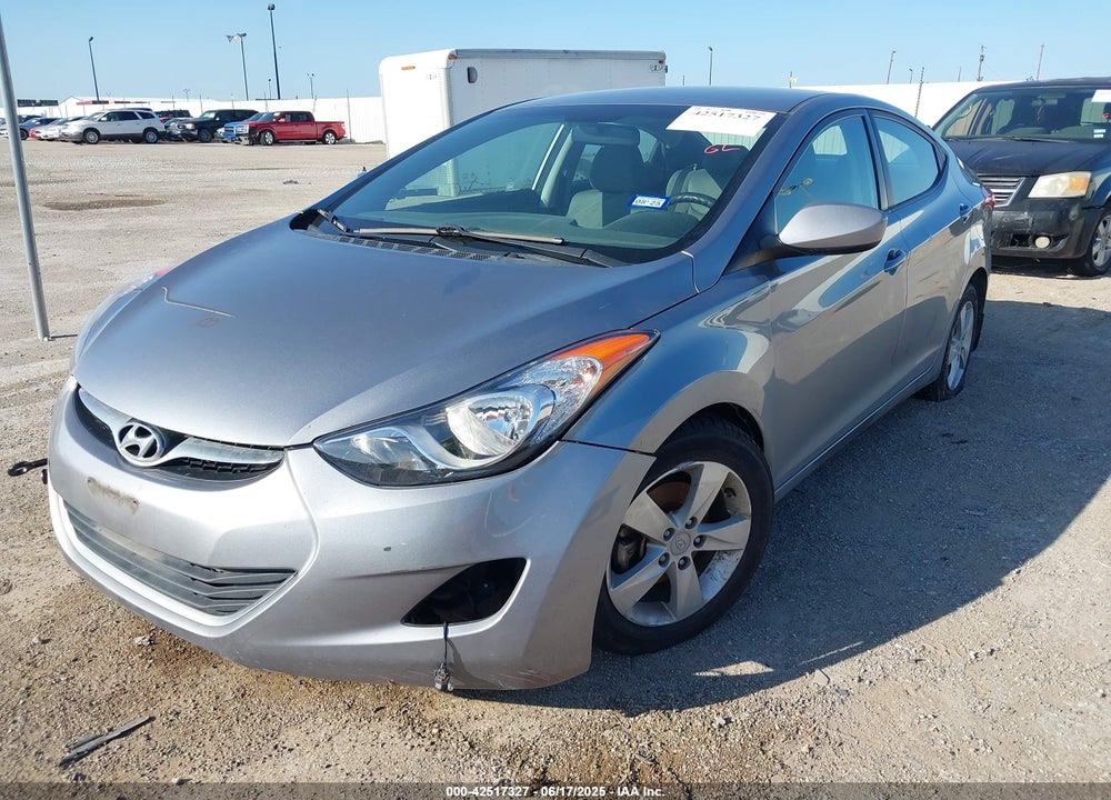 2013 HYUNDAI ELANTRA VIN: KMHDH4AE6DU944455