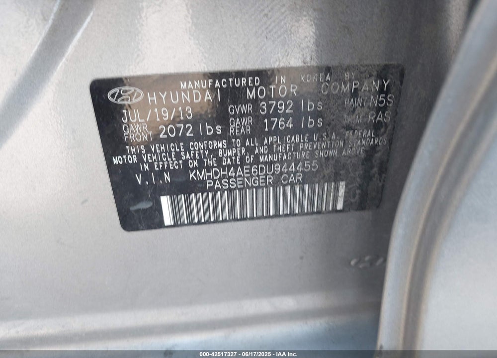 2013 HYUNDAI ELANTRA VIN: KMHDH4AE6DU944455