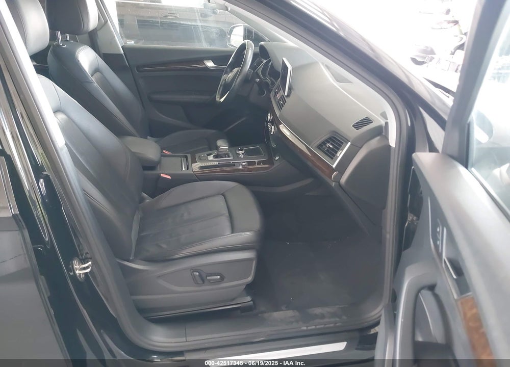 2019 AUDI Q5 VIN: WA1BNAFY6K2088101