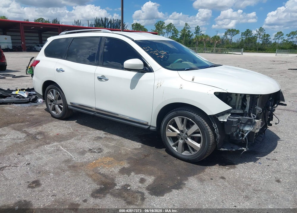 2013 NISSAN PATHFINDER PLATINUM VIN: 5N1AR2MN8DC637827