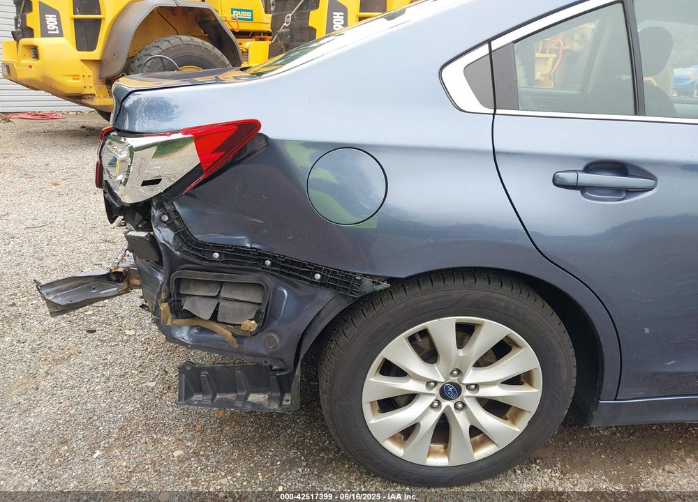 2015 SUBARU LEGACY VIN: 4S3BNAF69F3024655