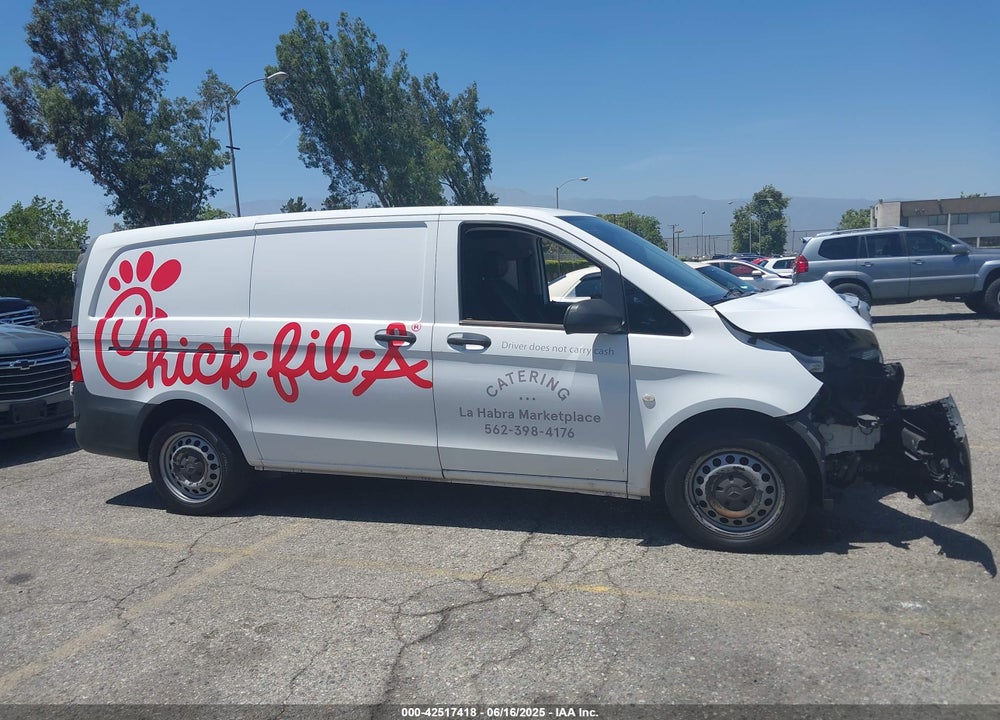 2017 MERCEDES-BENZ METRIS VIN: WD3PG2EA8H3258875