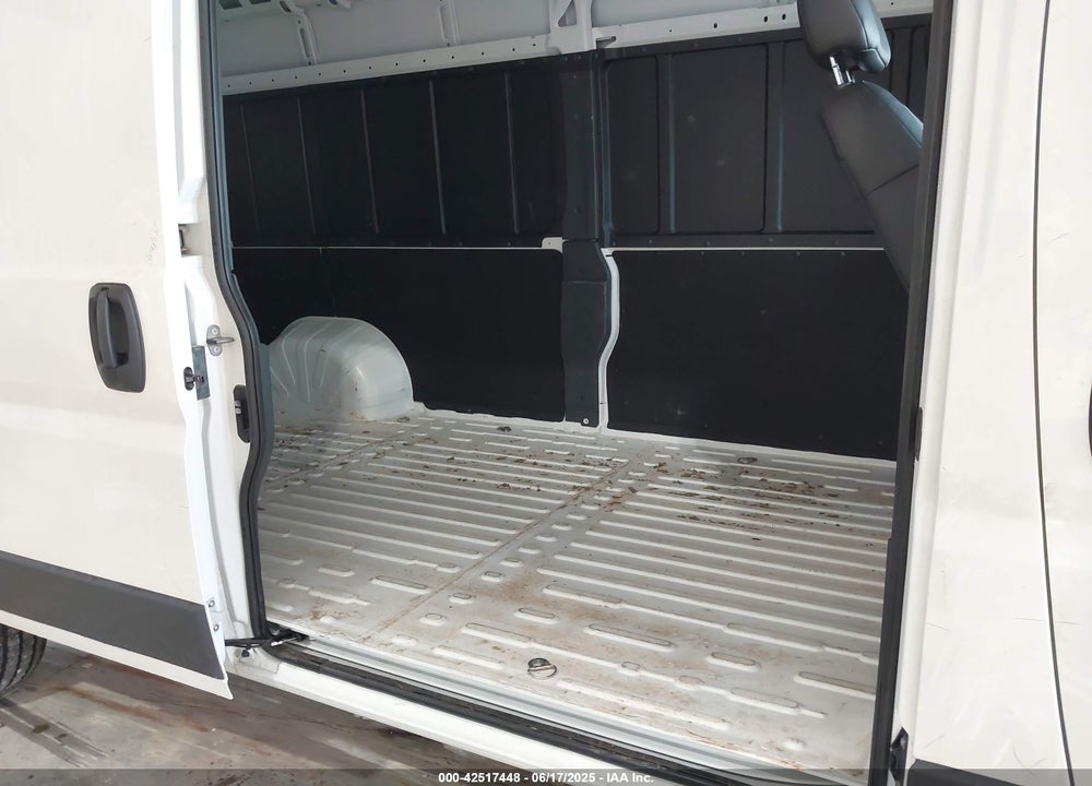 2025 RAM PROMASTER 3500 TRADESMAN HIGH ROOF 159 WB W/PASS SEAT VIN: 3C6MRVHG9SE545797