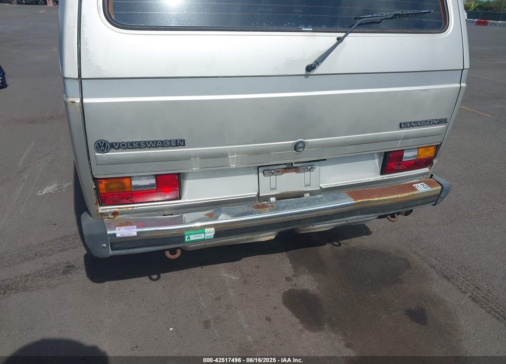 1985 VOLKSWAGEN VANAGON BUS VIN: WV2YB0259FH086734