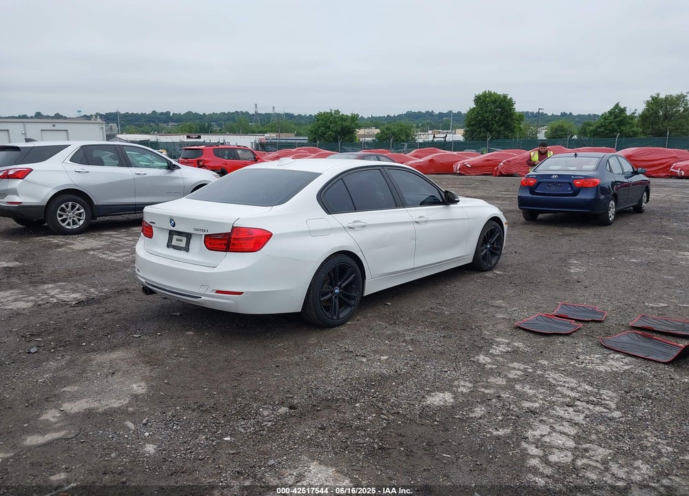 2013 BMW 328I VIN: WBA3B5G55DNS04742