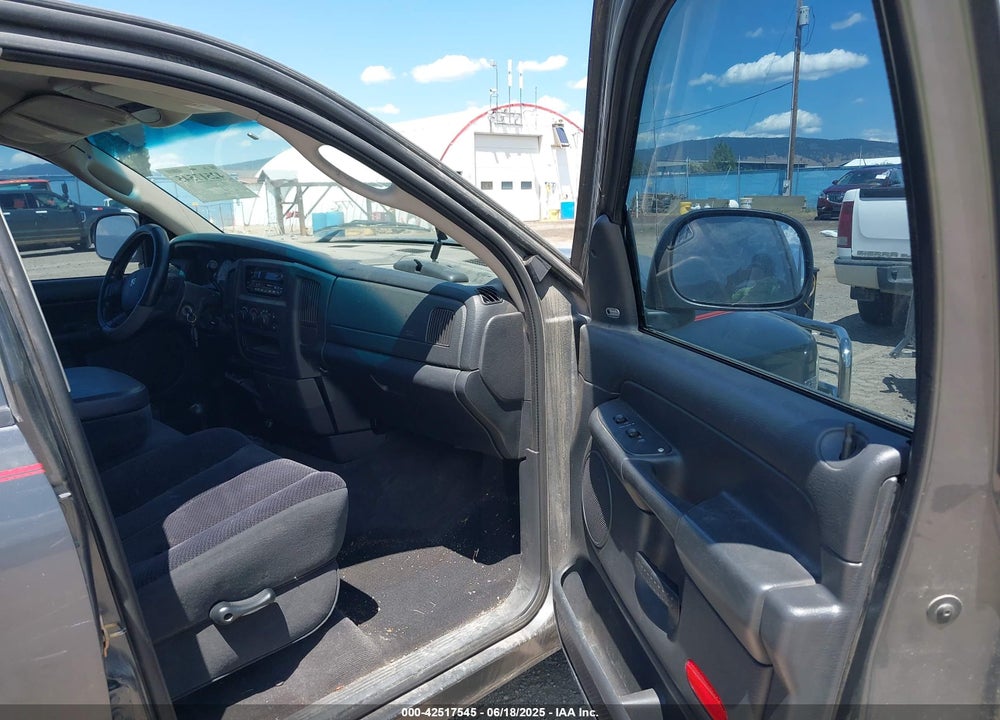 2004 DODGE RAM 1500 SLT/LARAMIE VIN: 1D7HU18D64J106530