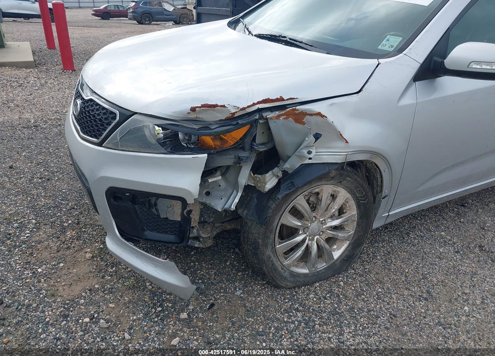 2012 KIA SORENTO VIN: 5XYKW4A26CG188245
