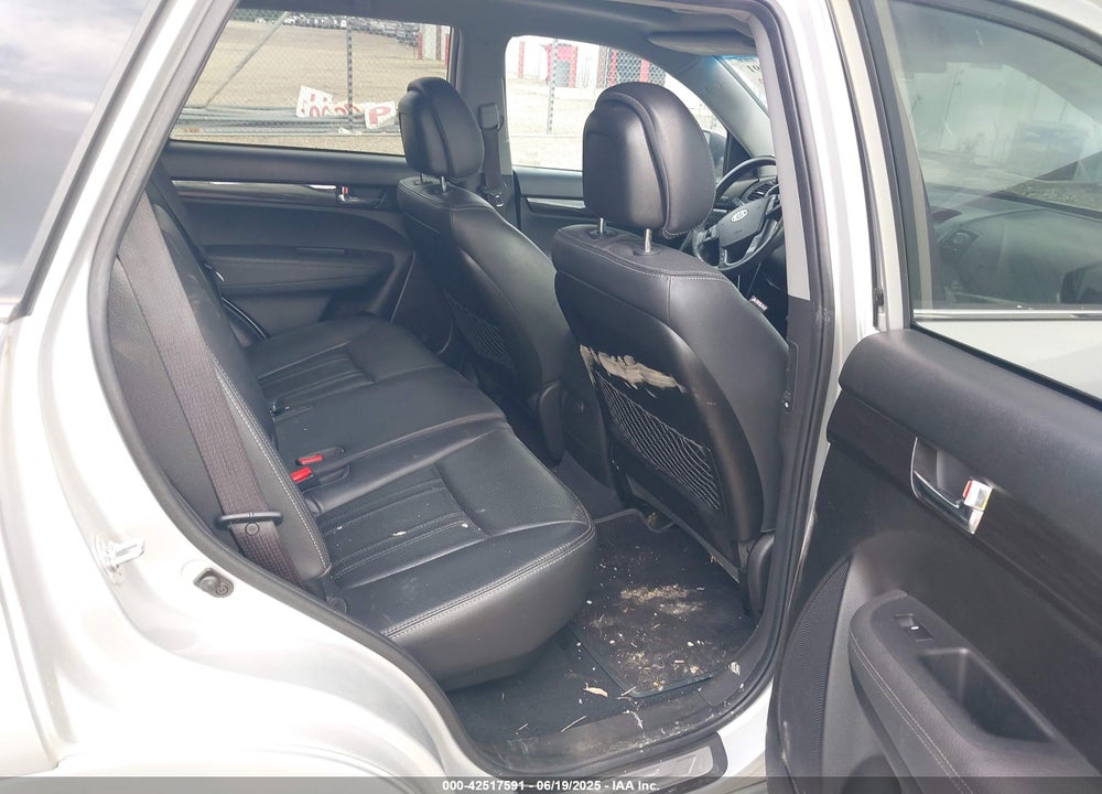 2012 KIA SORENTO VIN: 5XYKW4A26CG188245
