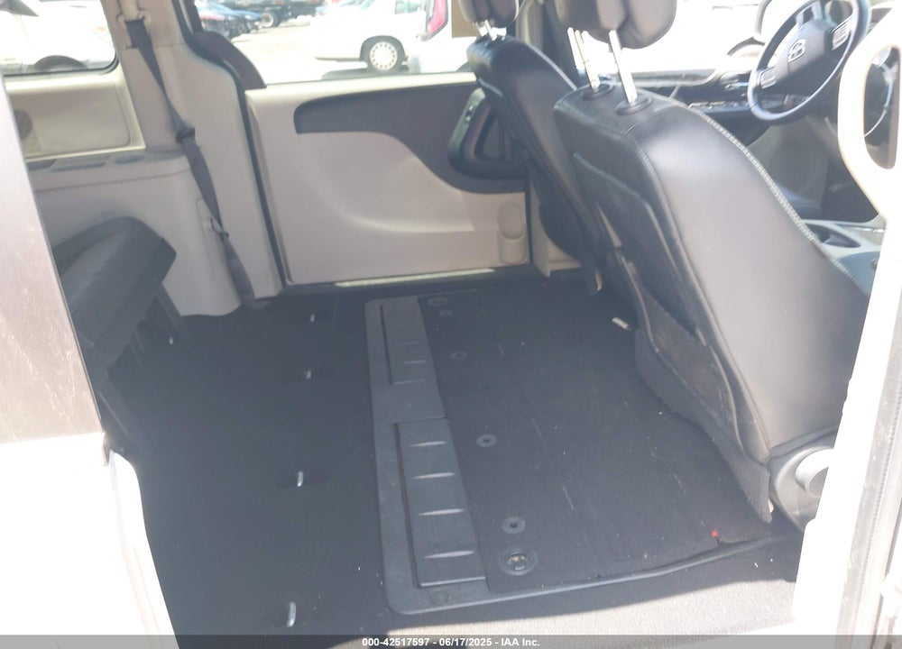 2019 DODGE GRAND CARAVAN SXT VIN: 2C4RDGCG8KR724959