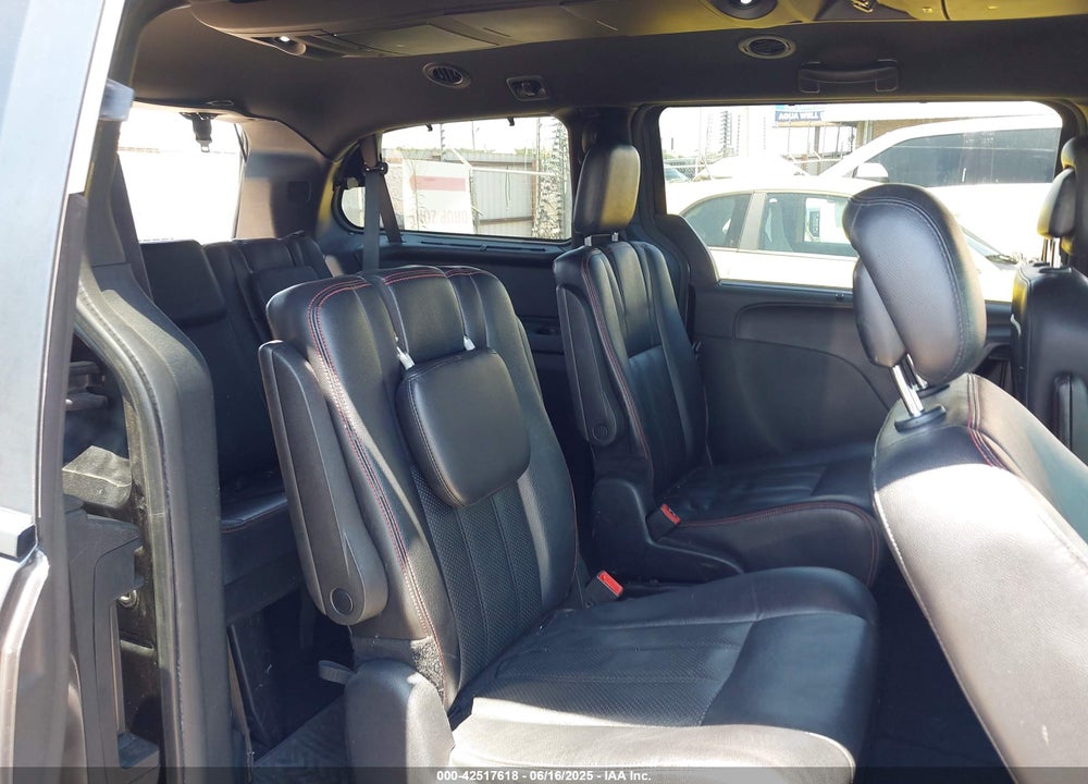 2015 DODGE GRAND CARAVAN R/T VIN: 2C4RDGEG2FR737483