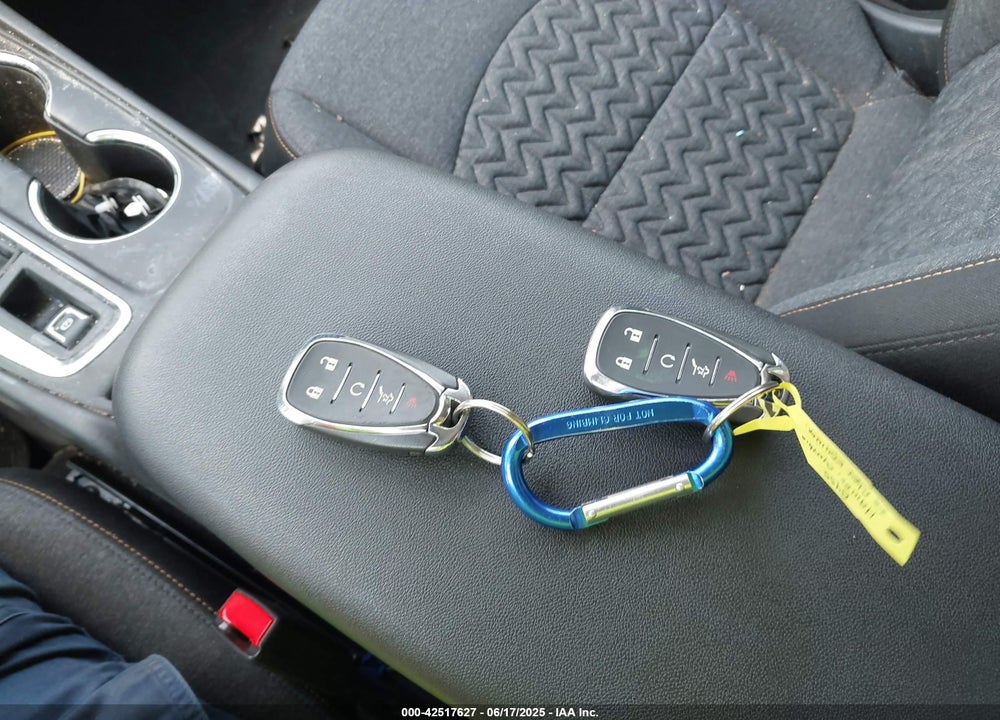 2023 CHEVROLET EQUINOX VIN: 3GNAXKEG9PS134033