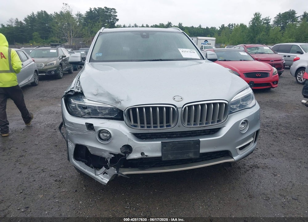 2016 BMW X5 VIN: 5UXKR0C57G0U11099