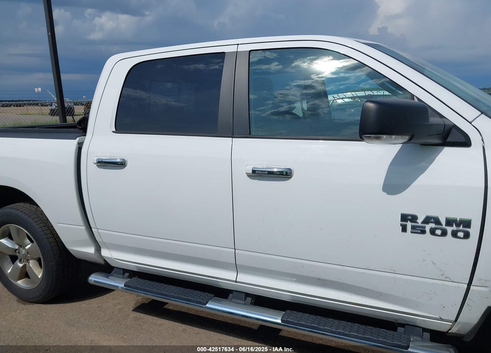 2015 RAM 1500 VIN: 1C6RR7LT9FS789894