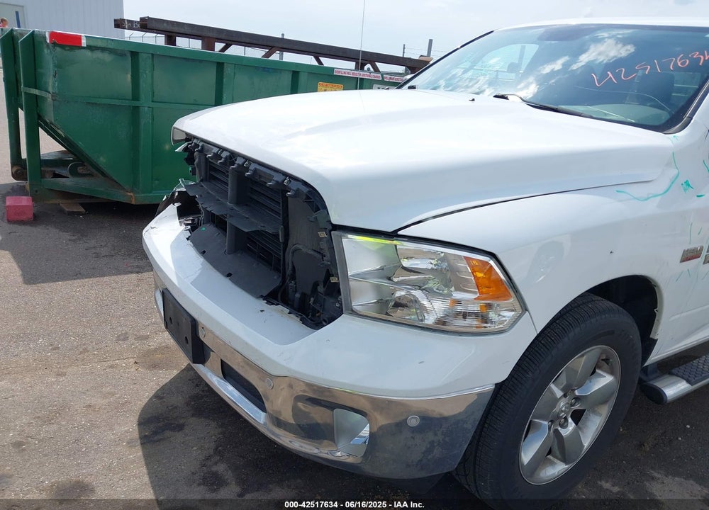 2015 RAM 1500 VIN: 1C6RR7LT9FS789894