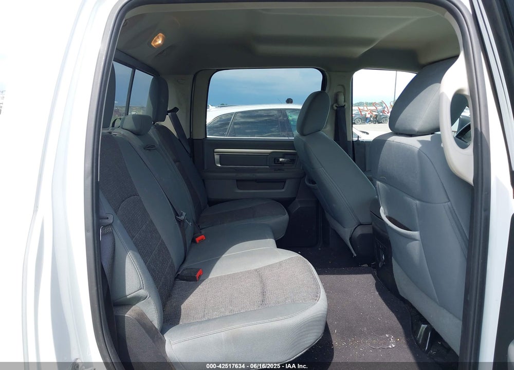 2015 RAM 1500 VIN: 1C6RR7LT9FS789894
