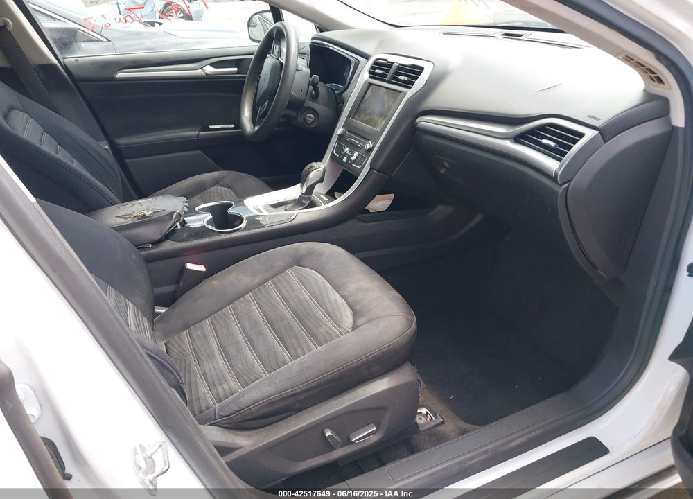 2016 FORD FUSION SE VIN: 1FA6P0H75G5133475
