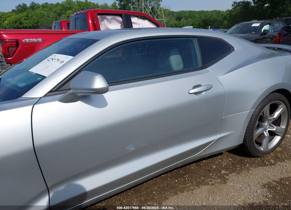 2017 CHEVROLET CAMARO VIN: 1G1FH1R7XH0191682