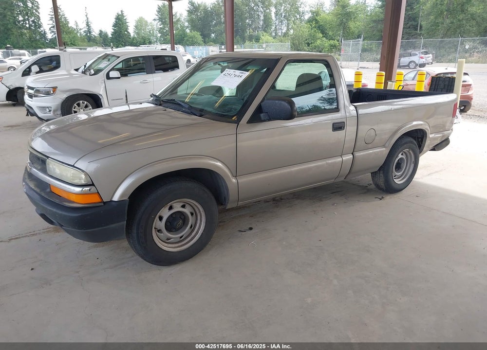 2002 CHEVROLET S-10 VIN: 1GCCS145628137953