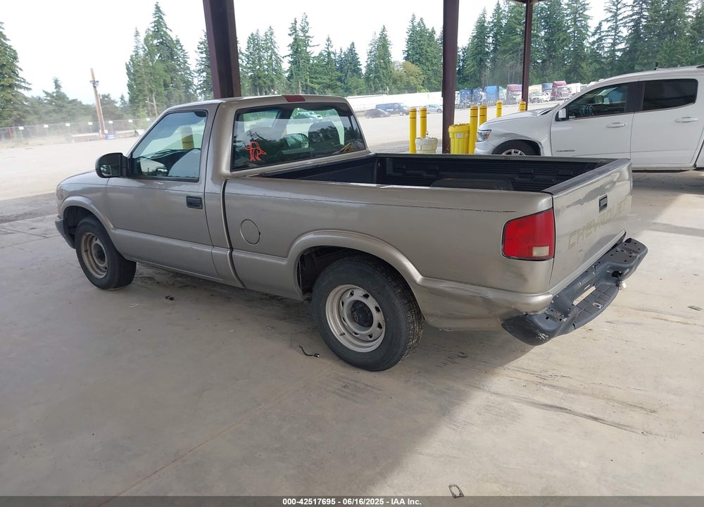2002 CHEVROLET S-10 VIN: 1GCCS145628137953