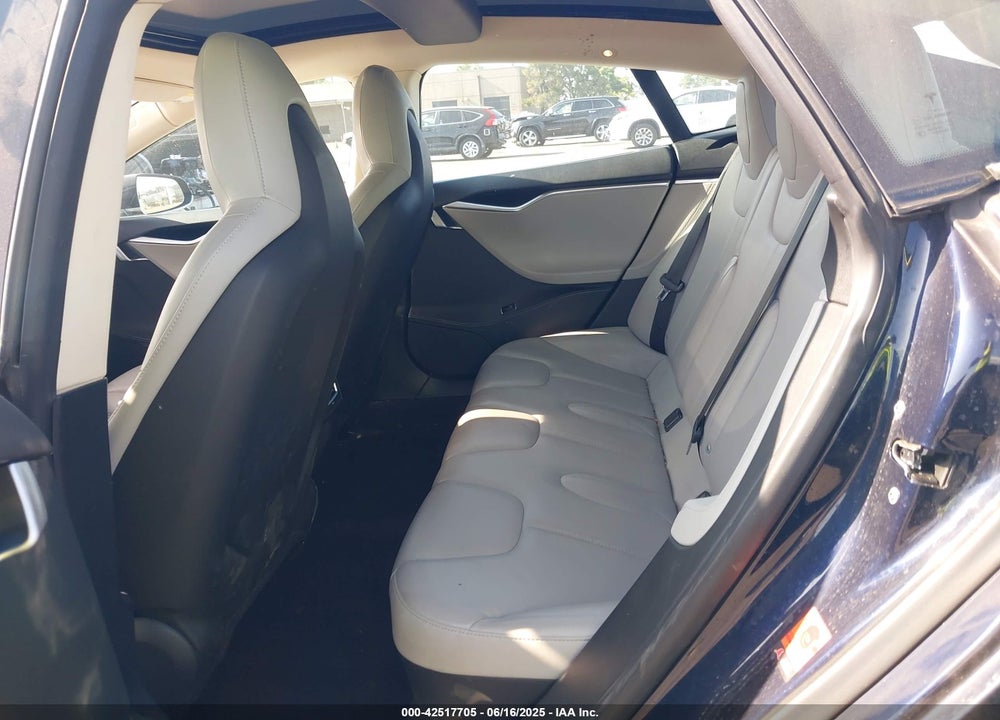 2014 TESLA MODEL S VIN: 5YJSA1H15EFP66601