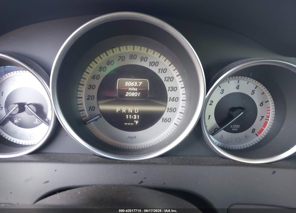 2013 MERCEDES-BENZ C CLASS VIN: WDDGJ4HBXDG032143