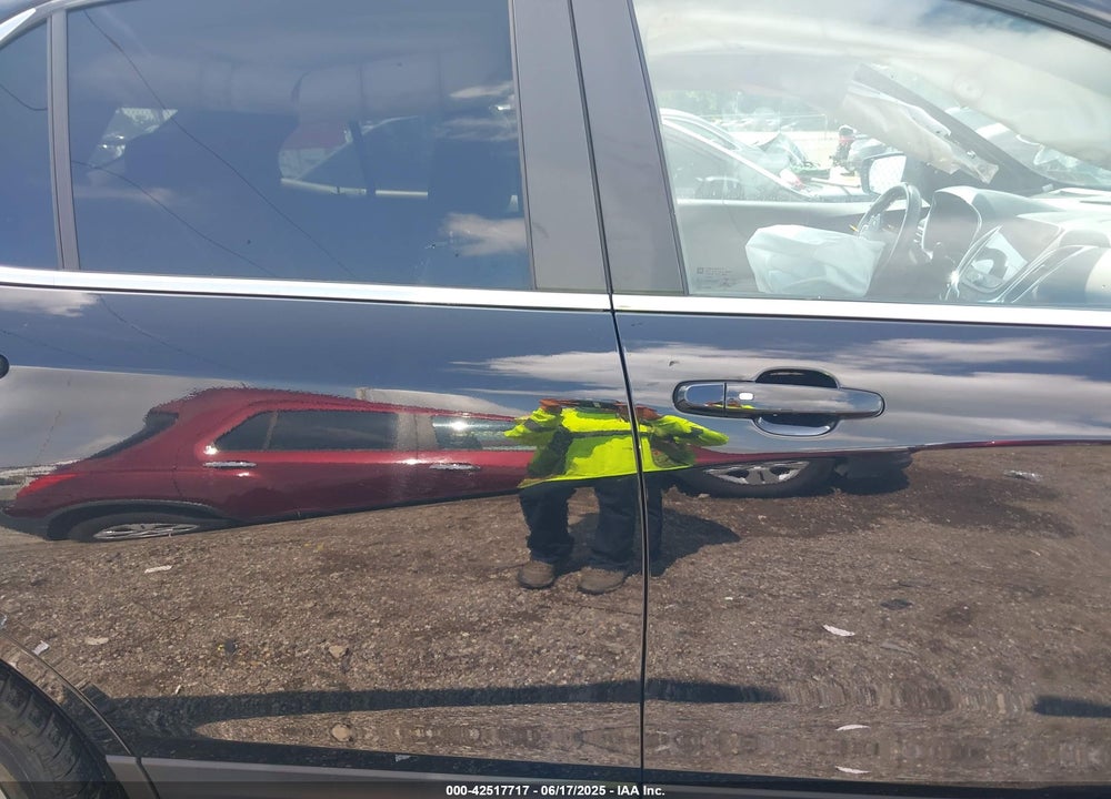 2022 CHEVROLET EQUINOX VIN: 3GNAXUEV1NL140989