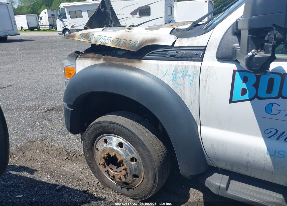 2013 FORD F-450 CHASSIS XL VIN: 1FDUF4HY5DEB15232