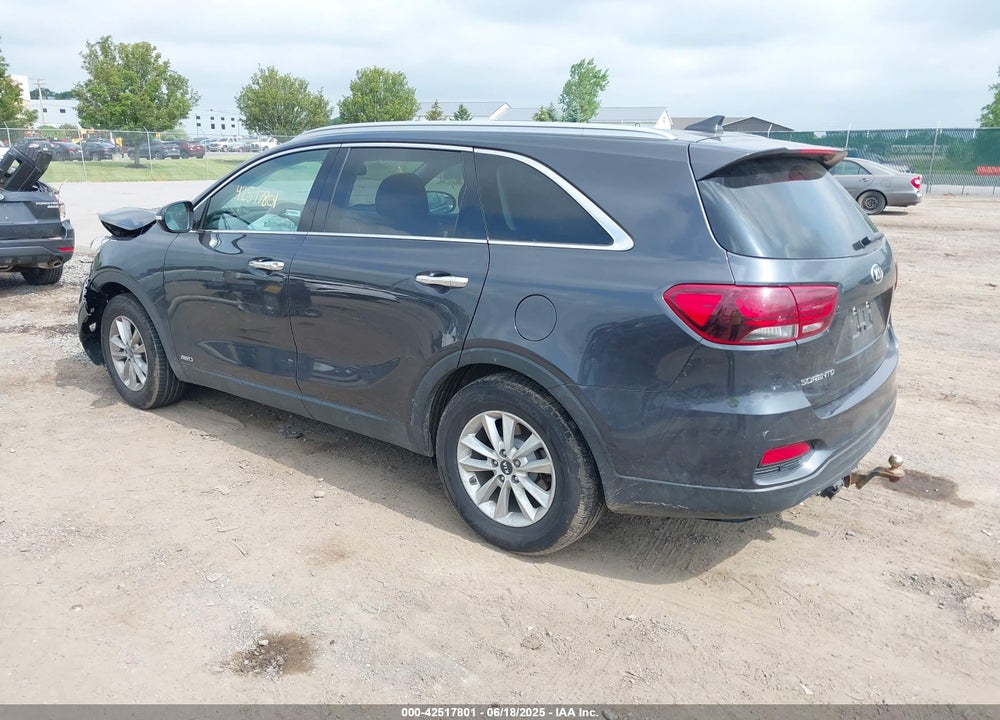 2019 KIA SORENTO 2.4L LX VIN: 5XYPGDA30KG545767