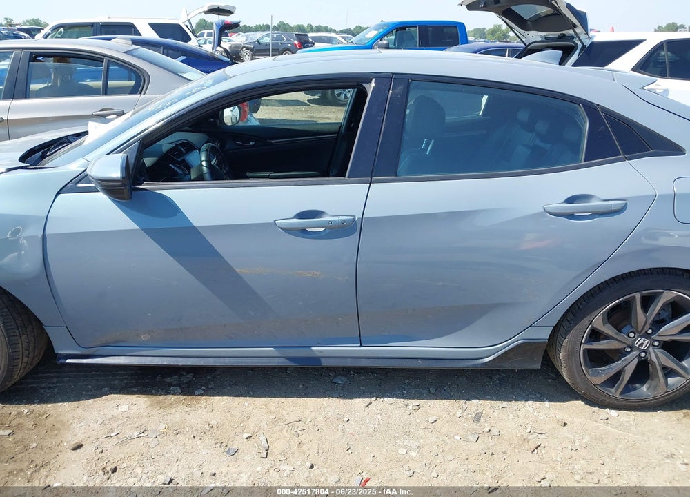 2018 HONDA CIVIC VIN: SHHFK7H99JU220514