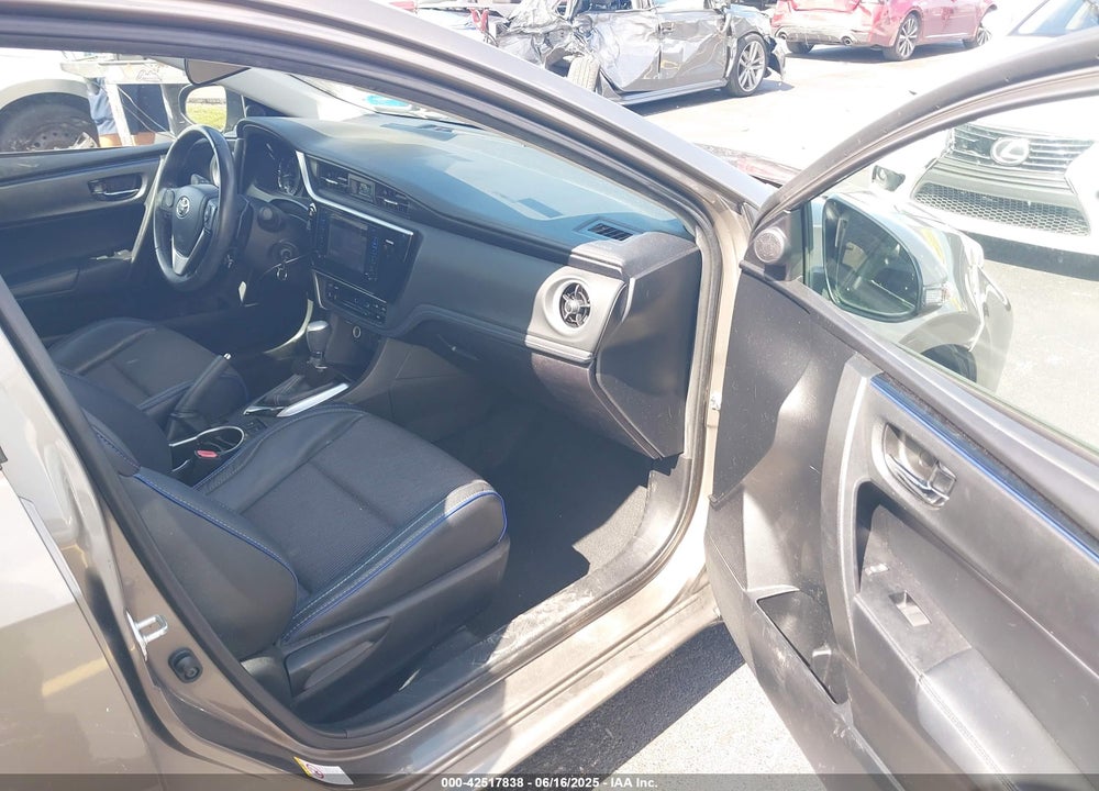 2017 TOYOTA COROLLA SE VIN: 5YFBURHE1HP679988