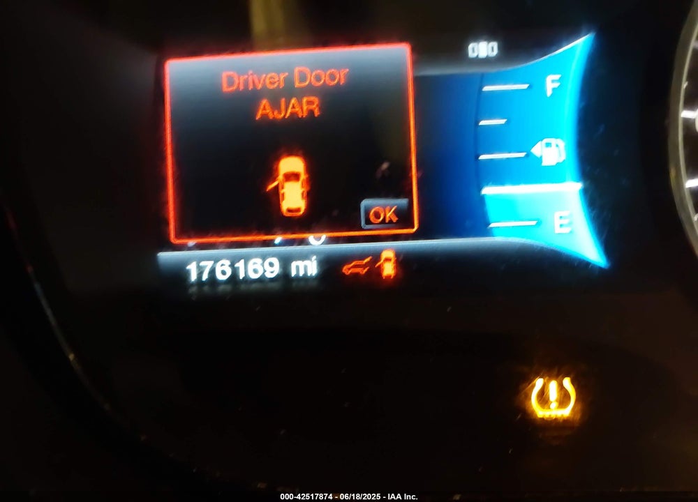2013 FORD EDGE VIN: 2FMDK3KC8DBA63903
