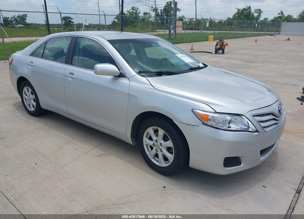 2011 TOYOTA CAMRY LE VIN: 4T1BF3EK6BU136109