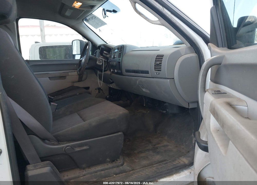 2011 CHEVROLET SILVERADO 2500HD VIN: 1GB2KVCG9BZ313513