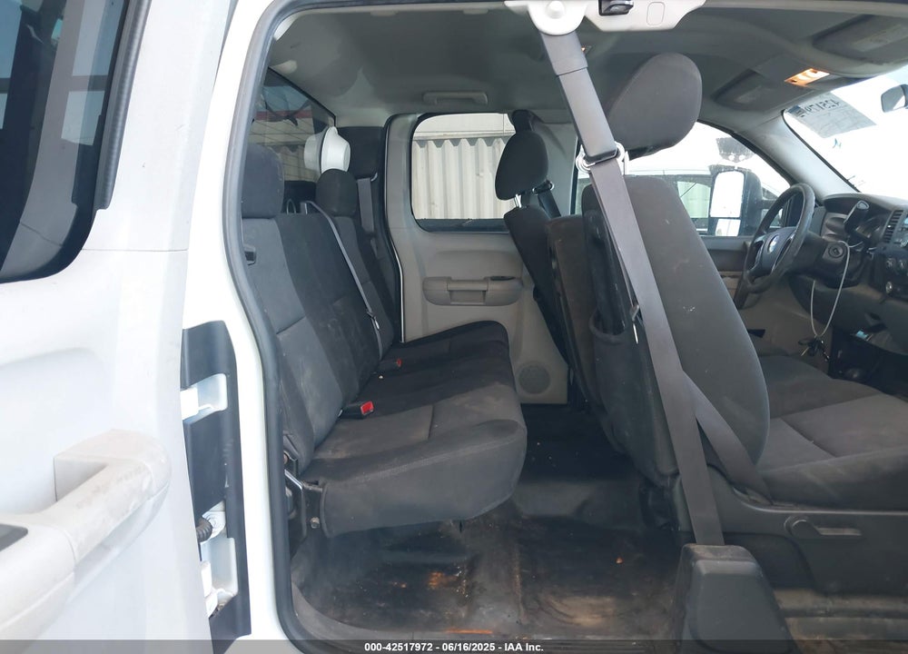 2011 CHEVROLET SILVERADO 2500HD VIN: 1GB2KVCG9BZ313513