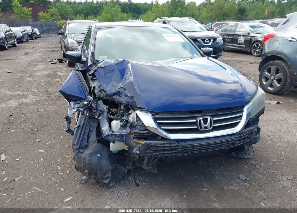 2013 HONDA ACCORD VIN: 1HGCR2F51DA136656