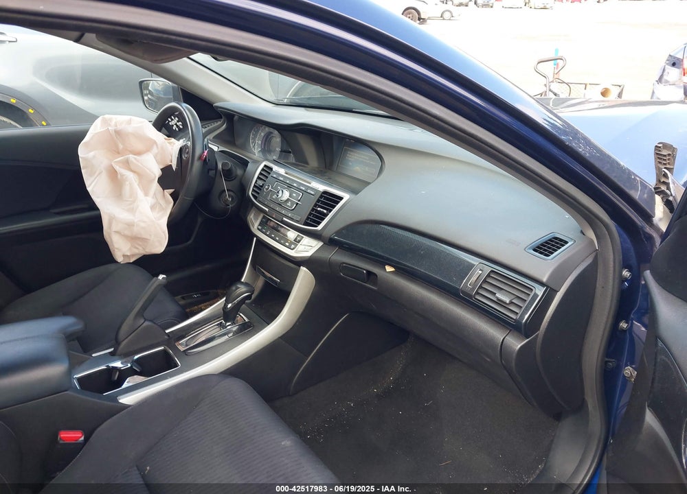 2013 HONDA ACCORD VIN: 1HGCR2F51DA136656
