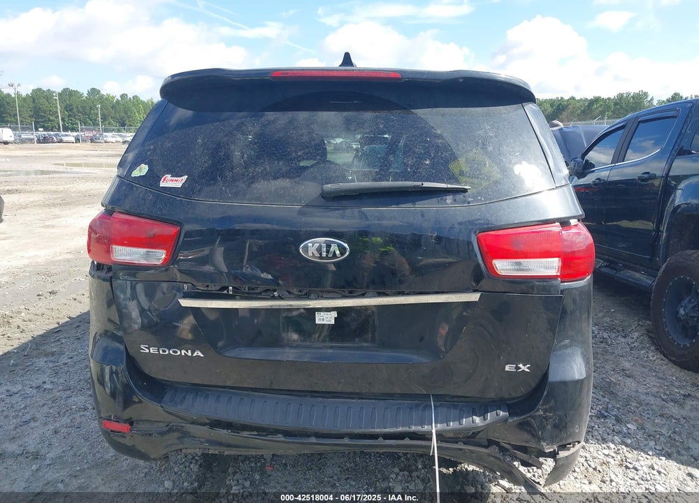 2016 KIA SEDONA EX VIN: KNDMC5C13G6099477