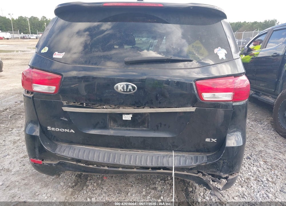 2016 KIA SEDONA EX VIN: KNDMC5C13G6099477