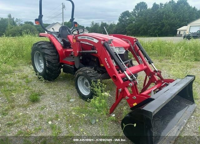 2023 MASSEY FERGUSON 2850E TRACTOR W/BUCKET VIN: AG3M28500PKU22105