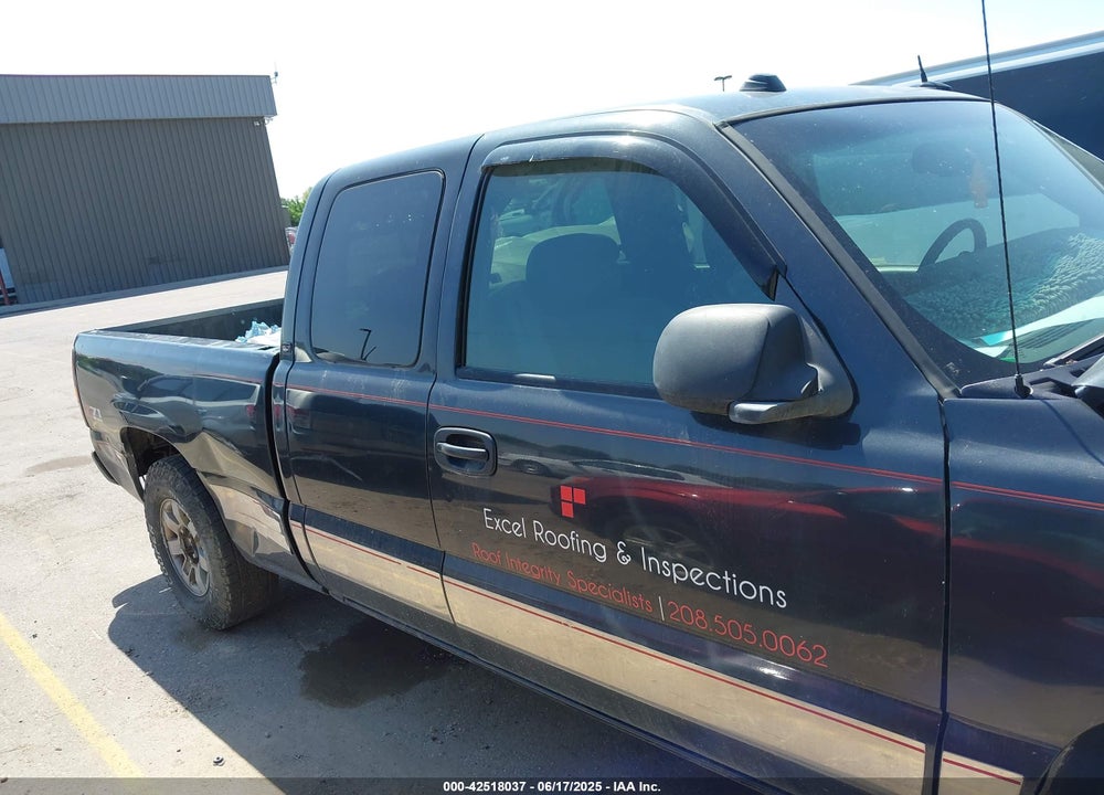 2004 GMC SIERRA 1500 SLT VIN: 1GTEK19T44E212539