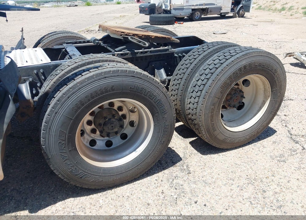 2021 VOLVO VNL VIN: 4V4NC9EH4MN262360