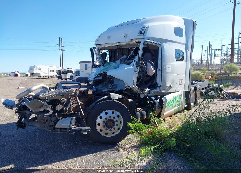 2021 VOLVO VNL VIN: 4V4NC9EH4MN262360