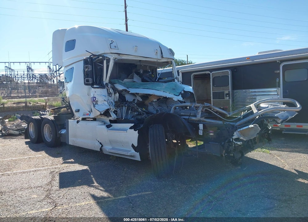 2021 VOLVO VNL VIN: 4V4NC9EH4MN262360