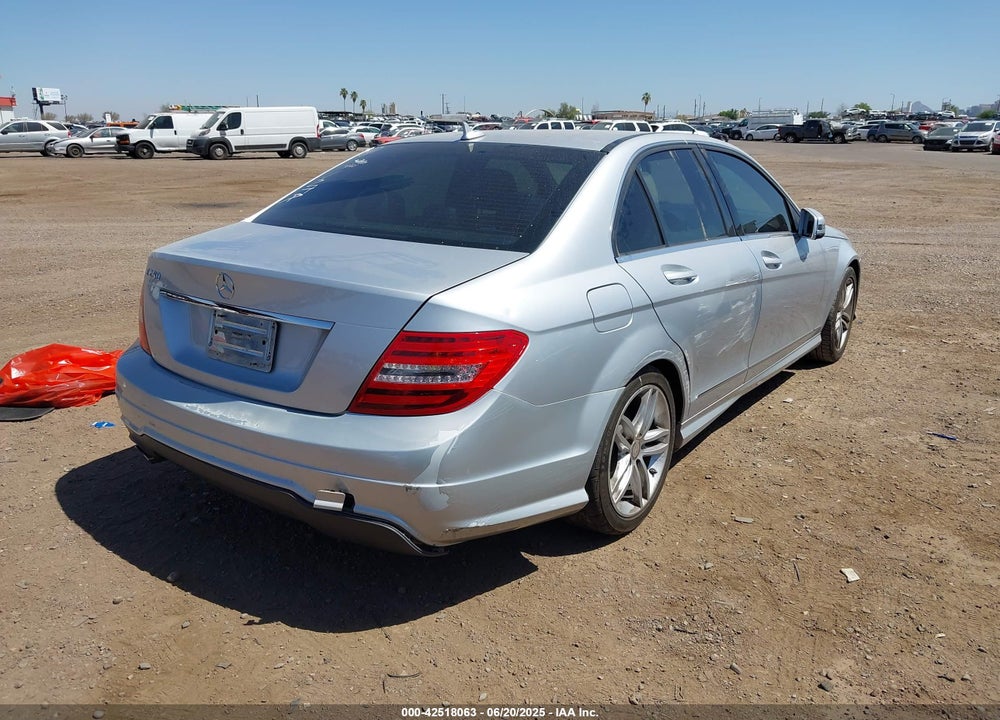 2014 MERCEDES-BENZ C CLASS VIN: WDDGF4HB1EA933861