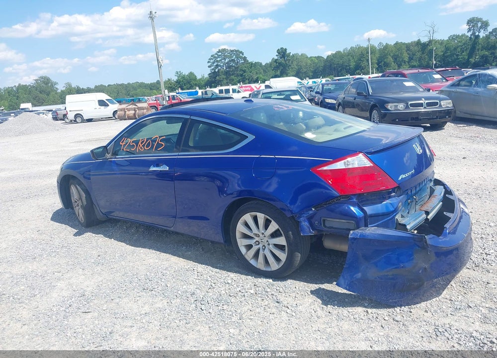 2010 HONDA ACCORD VIN: 1HGCS2B82AA006174