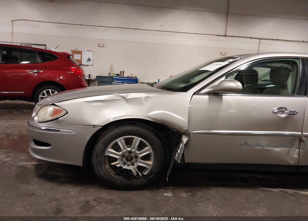2008 BUICK LACROSSE CX VIN: 2G4WC582781192212