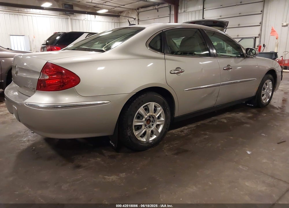 2008 BUICK LACROSSE CX VIN: 2G4WC582781192212
